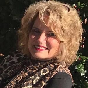 Meet your Posher, Marsha